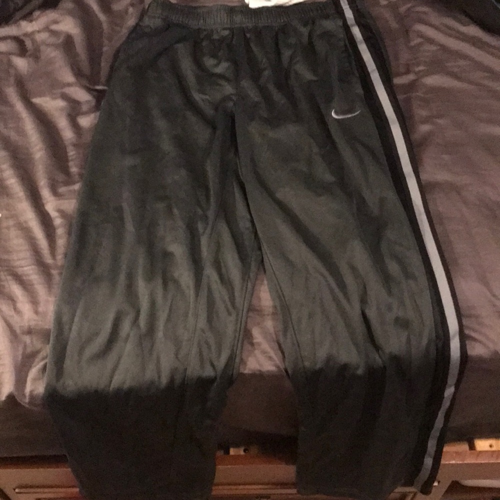 Gray Nike Sweatpants